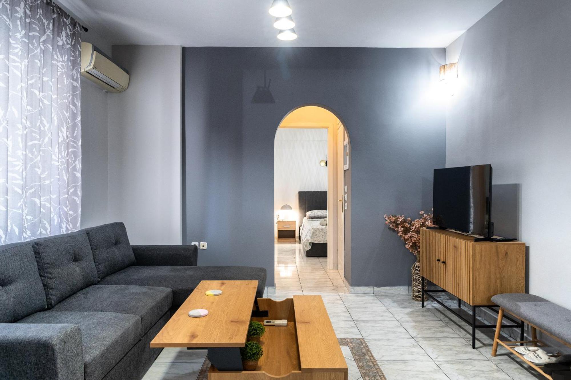 Ninas Central Apartment Kavala Esterno foto